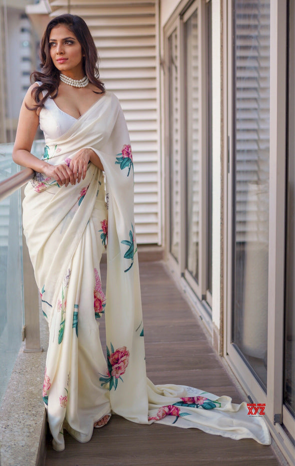 Women's New Latest Designer Heavy Patola Banarasi Silk Saree